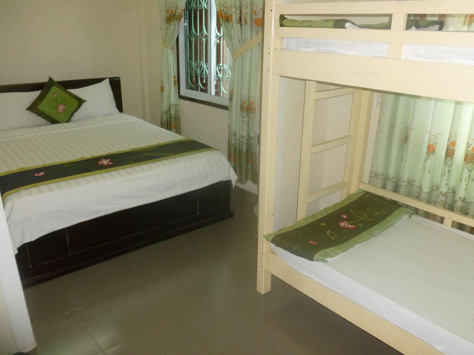 Nam Long Hotel Dong Hoi Exterior foto